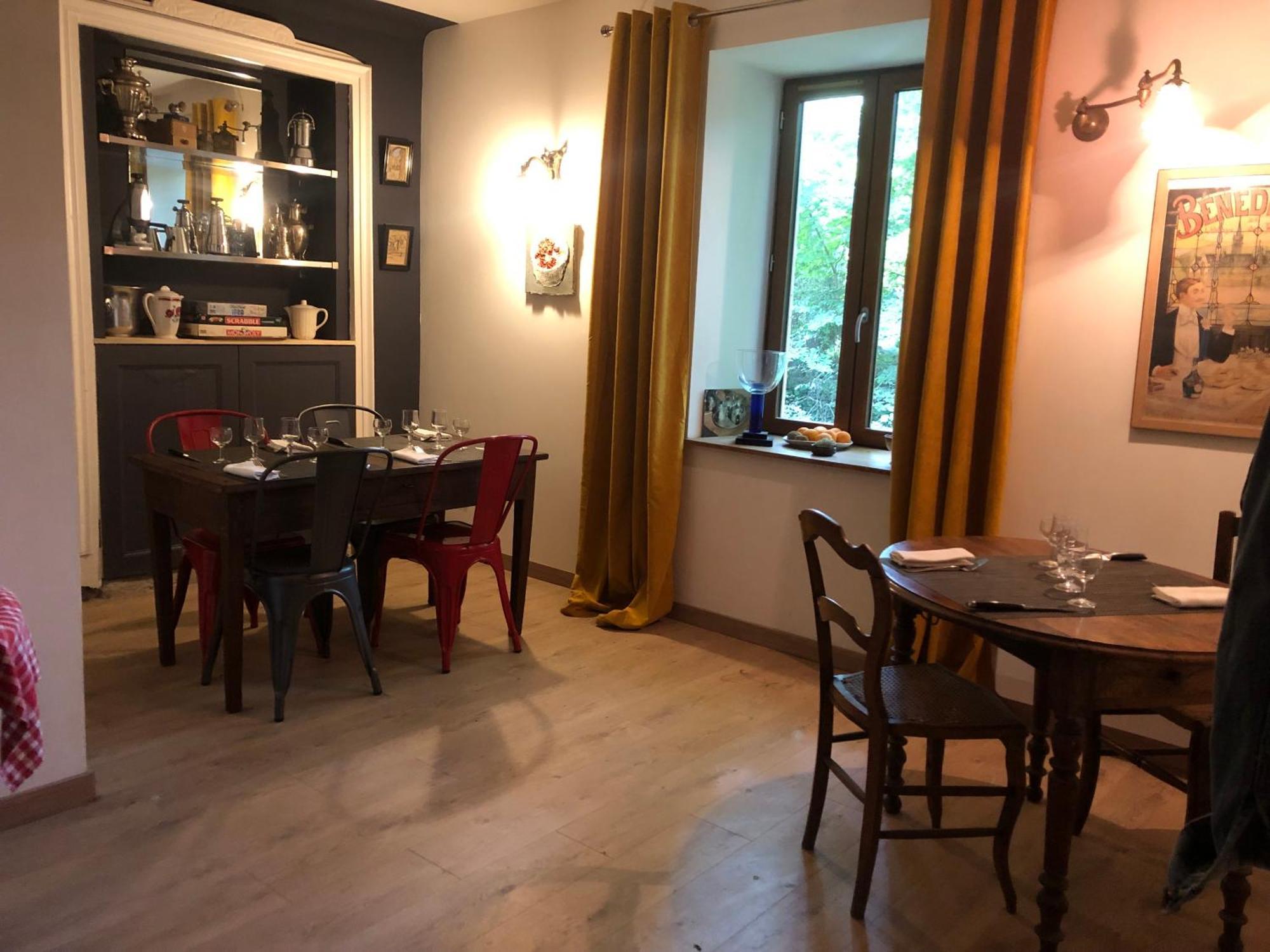 Chambre Sur Une Ile Saint-Bonnet-de-Rochefort 外观 照片
